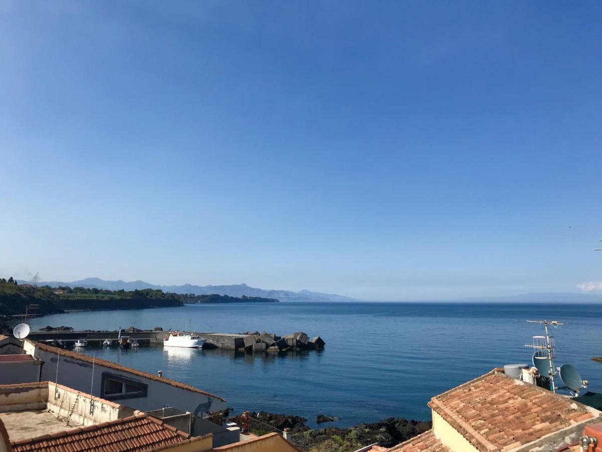 Villa Blue54 - Pozzillo Sul Mare Fra L'Etna E Taormina Exterior foto